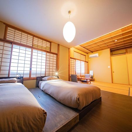 Aibiya Bed & Breakfast Yamanouchi  Exterior photo