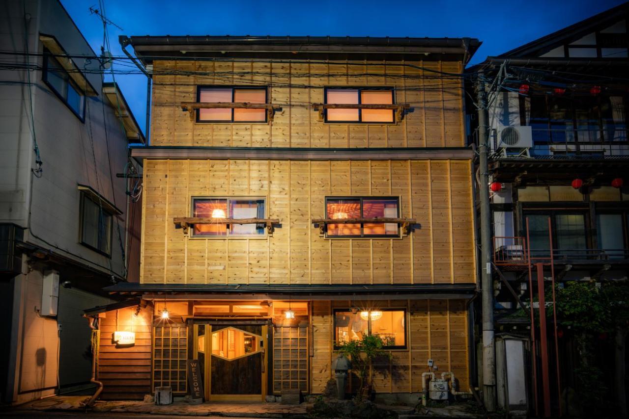 Aibiya Bed & Breakfast Yamanouchi  Exterior photo