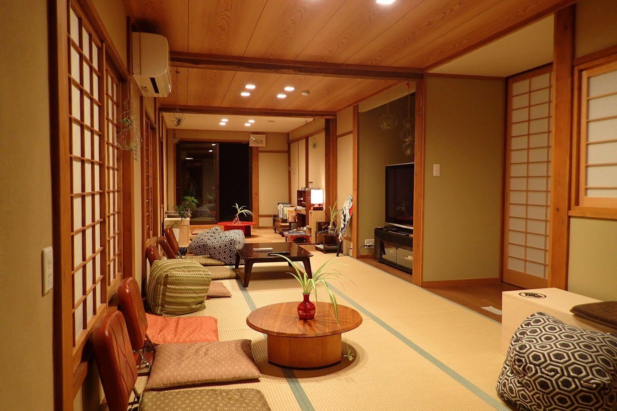 Aibiya Bed & Breakfast Yamanouchi  Exterior photo