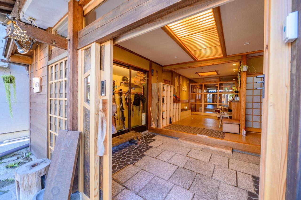 Aibiya Bed & Breakfast Yamanouchi  Exterior photo